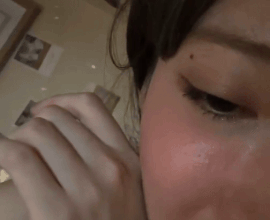 인스타 라방에서 보지까지 까버리는 솜